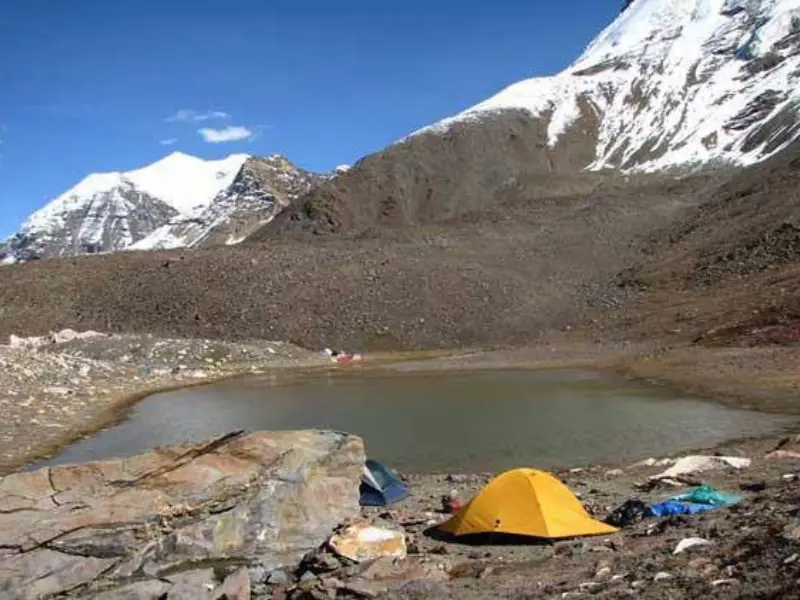 a view of Vasuki Tal Trek around the gauri kund